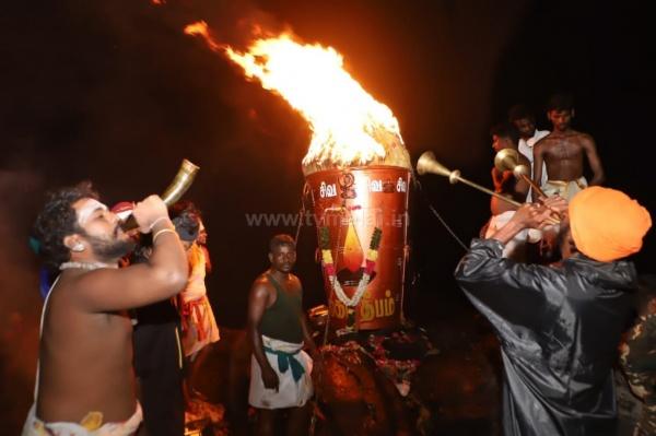 திருவண்ணாமலை தீபத்திருவிழா: பக்தர்களுக்கு மலையேற்றம் அனுமதியா? – அமைச்சரின் விளக்கம்