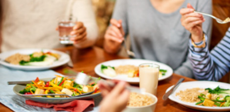 Various reasons why consuming unhygienic foods can be bad for health!!