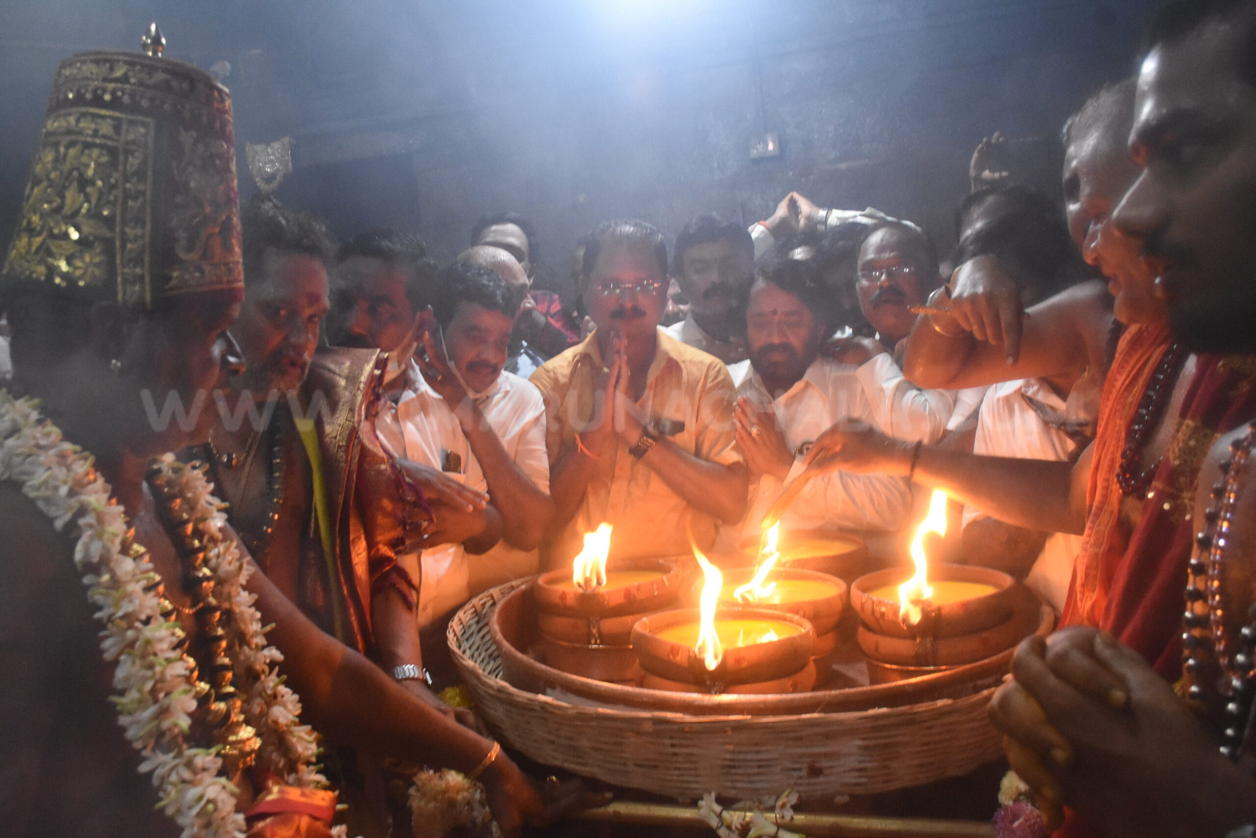 பரணி தீபம் ஏற்றப்பட்டது!!