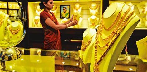 Gold and Silver Prices Fall Again Today: A Look at the Latest Trend